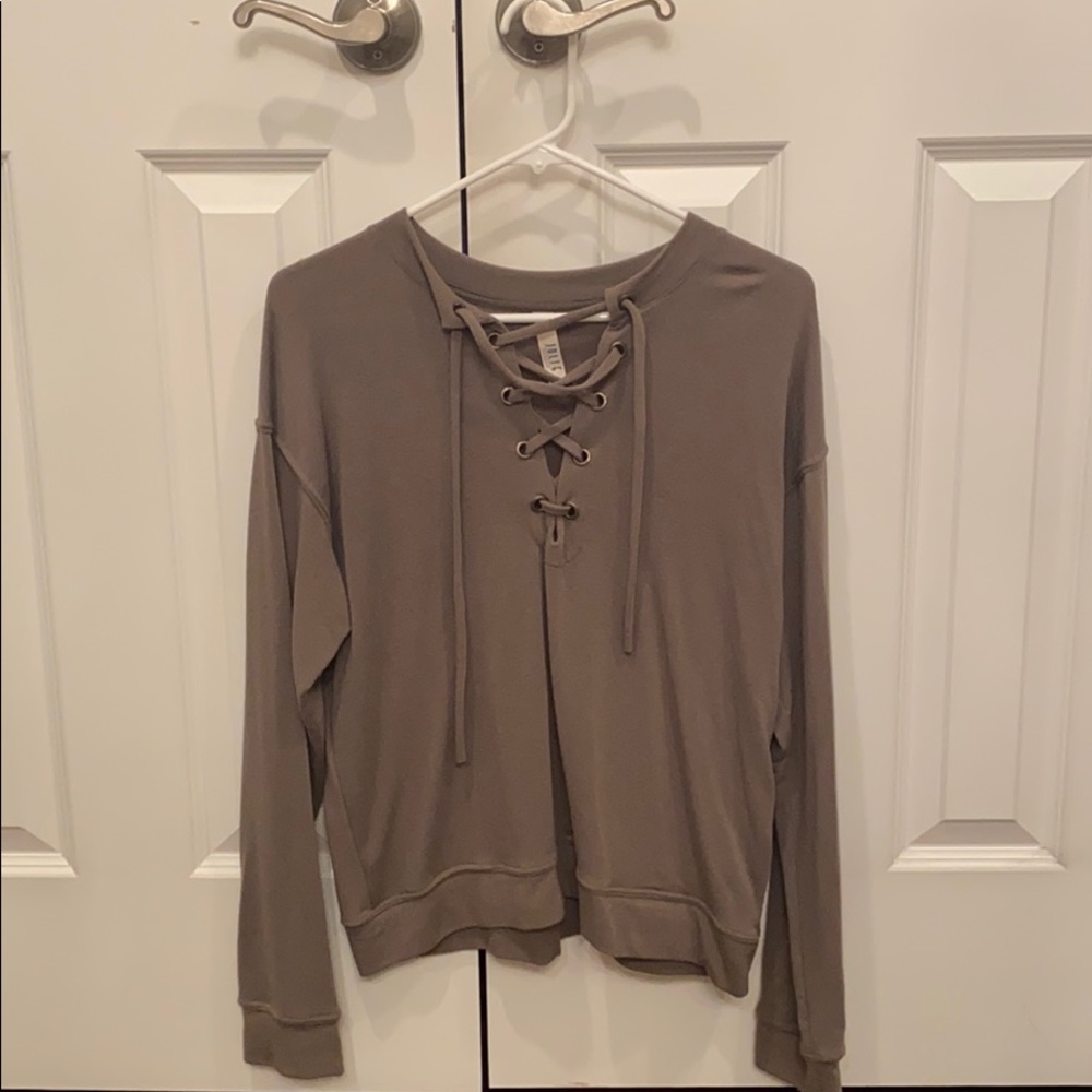 Army green lace-up long sleeve shirt